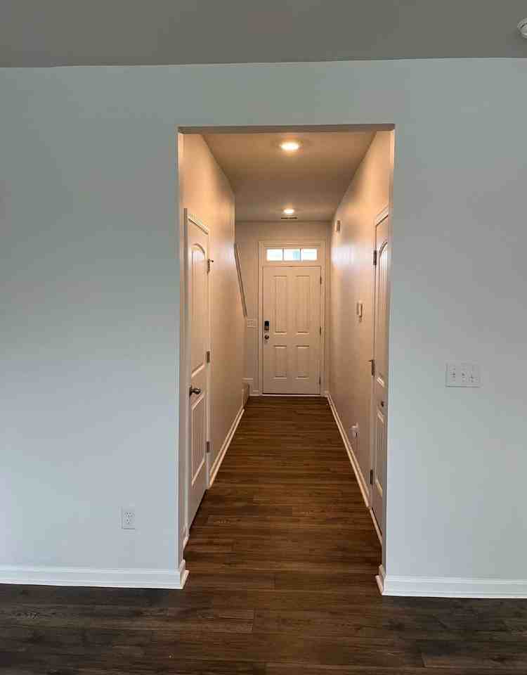1083 Pepper Stone Dr - Photo 7 of 25