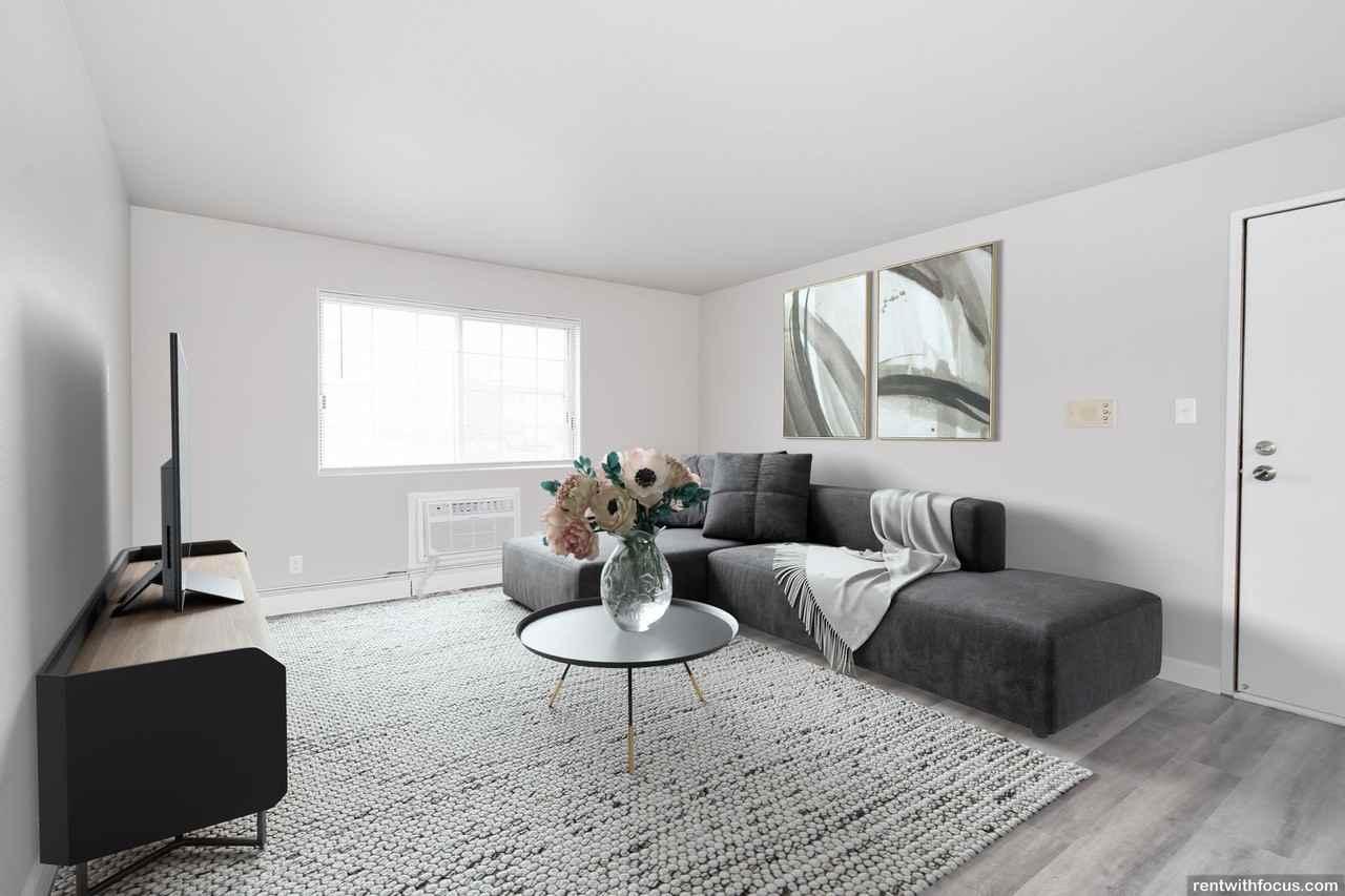 The Reserve on Southtowne Il - Photo 5 of 24