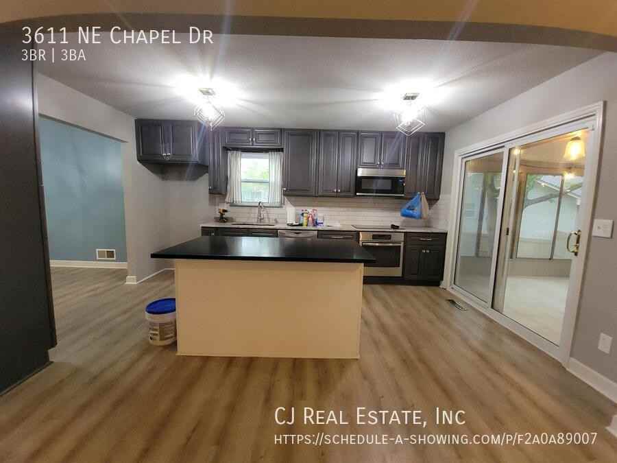 3611 Ne Chapel Dr - Photo 3 of 11
