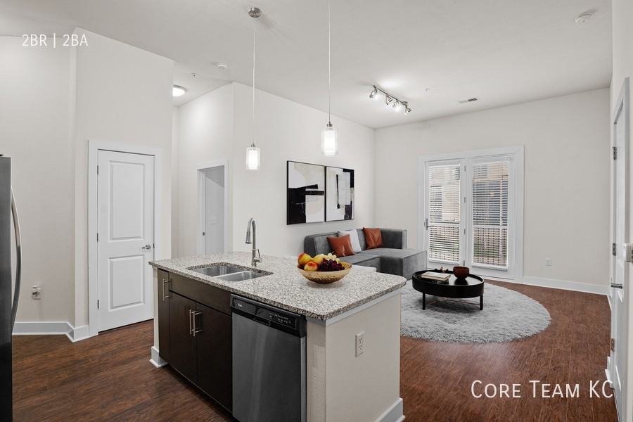 3895 State Line Road #123 - Photo 7 of 32