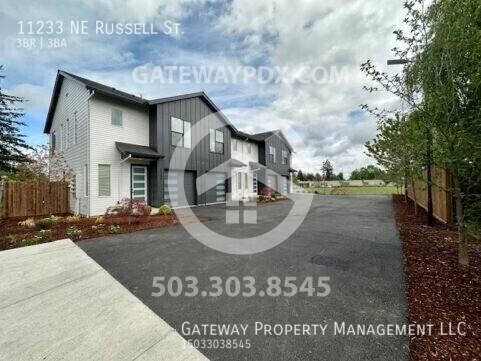 11233 Ne Russell St - Photo 2 of 43