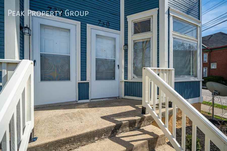 732 Neil Ave - Photo 2 of 11