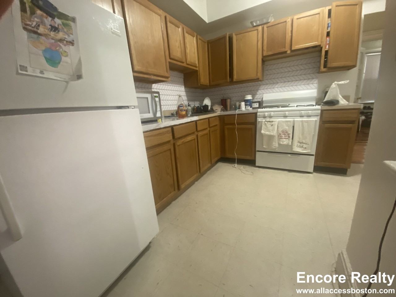 1778 Beacon St #1A - Photo 5 of 10