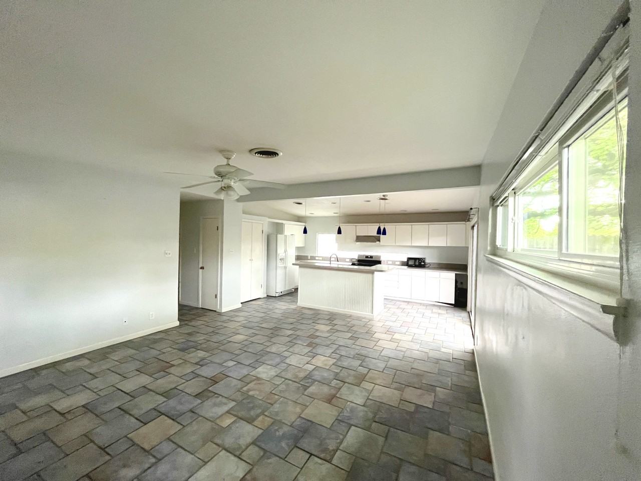 2410 S 5th St #NA - Photo 2 of 24