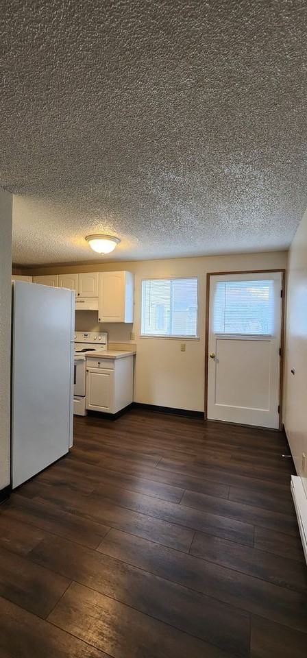 474-Elm Road - Photo 2 of 45