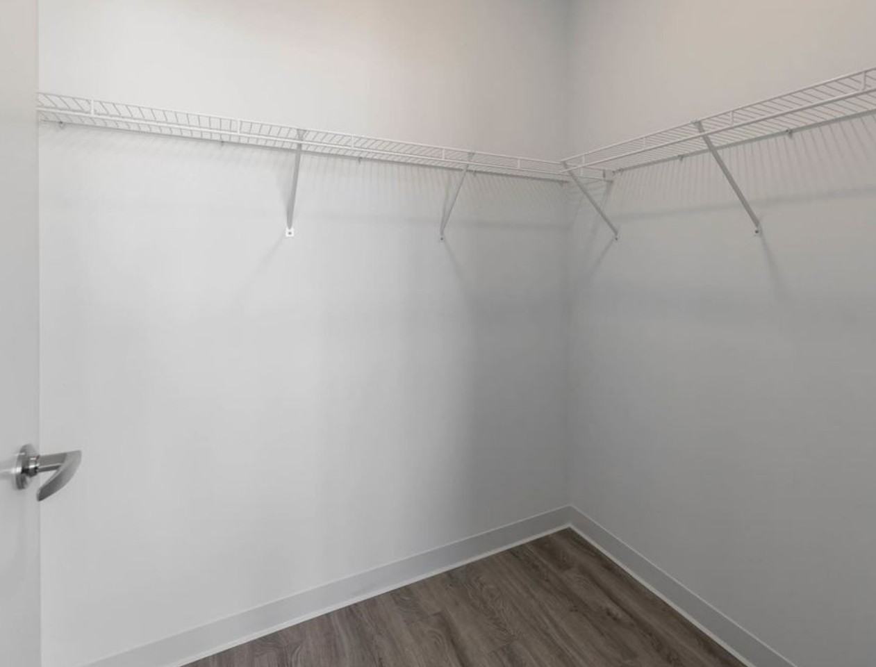 888 W Van Buren St #NA - Photo 5 of 14