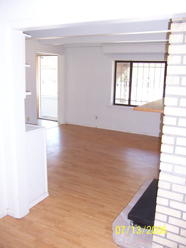 237 Vermont Street Northeast #NA - Photo 5 of 5