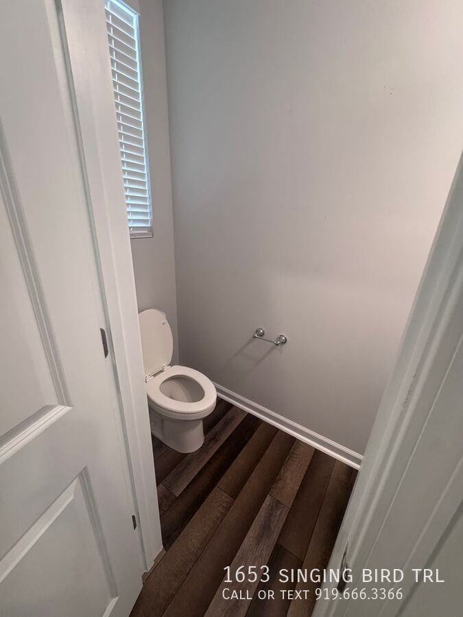 1653 Singing Bird Trl - Photo 3 of 50