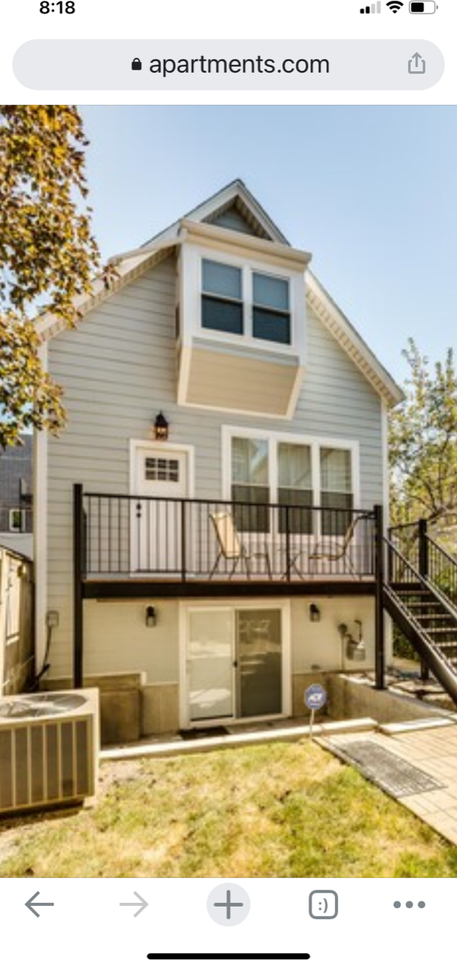 2911 N Seeley Ave #CH - Photo 2 of 24