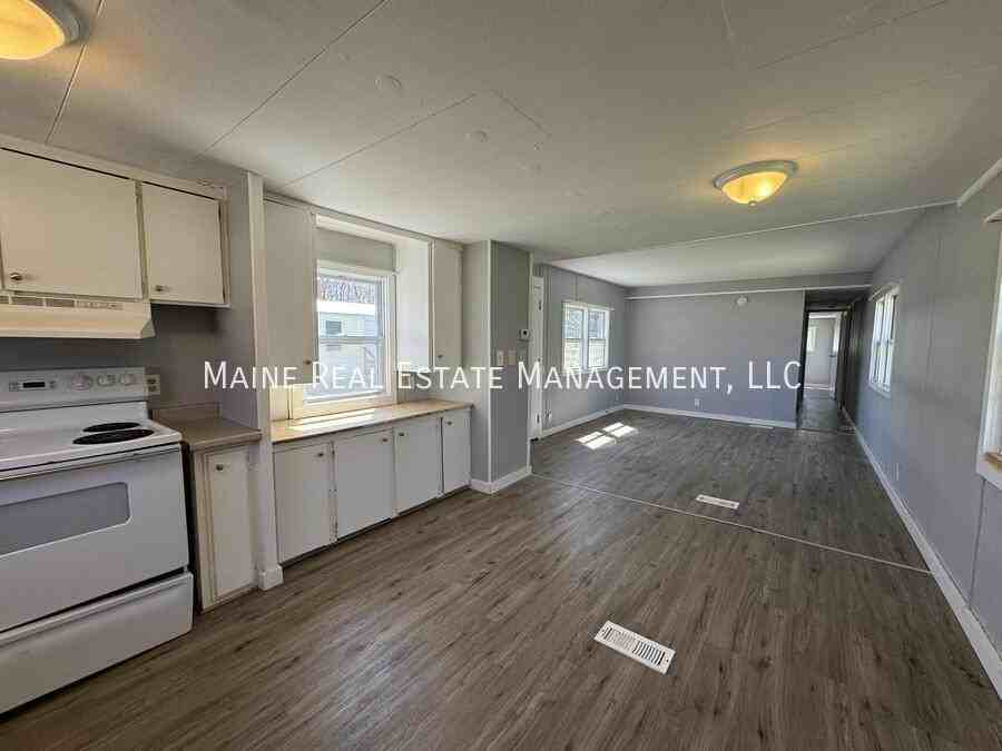 24 Park Dr - Photo 3 of 13