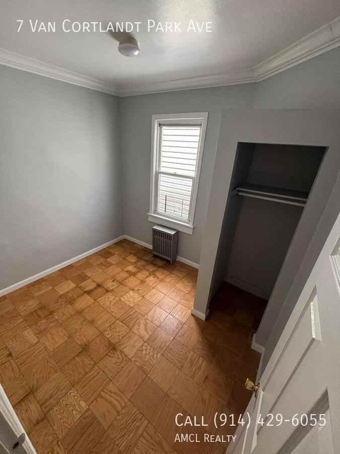 7 Van Cortlandt Park Avenue - Photo 5 of 34