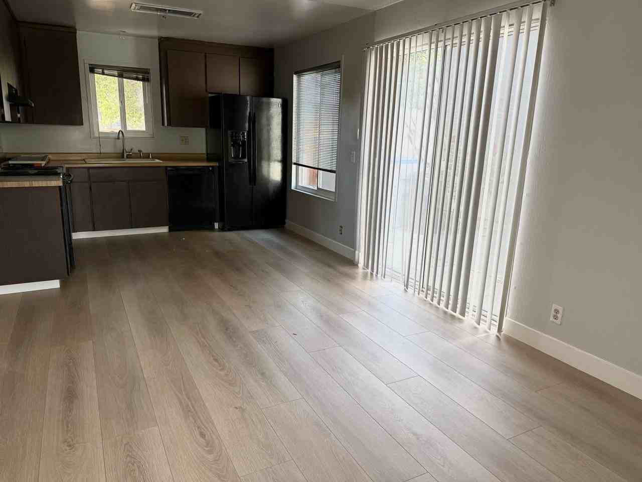 5393 Cedar Grove Cir - Photo 2 of 9