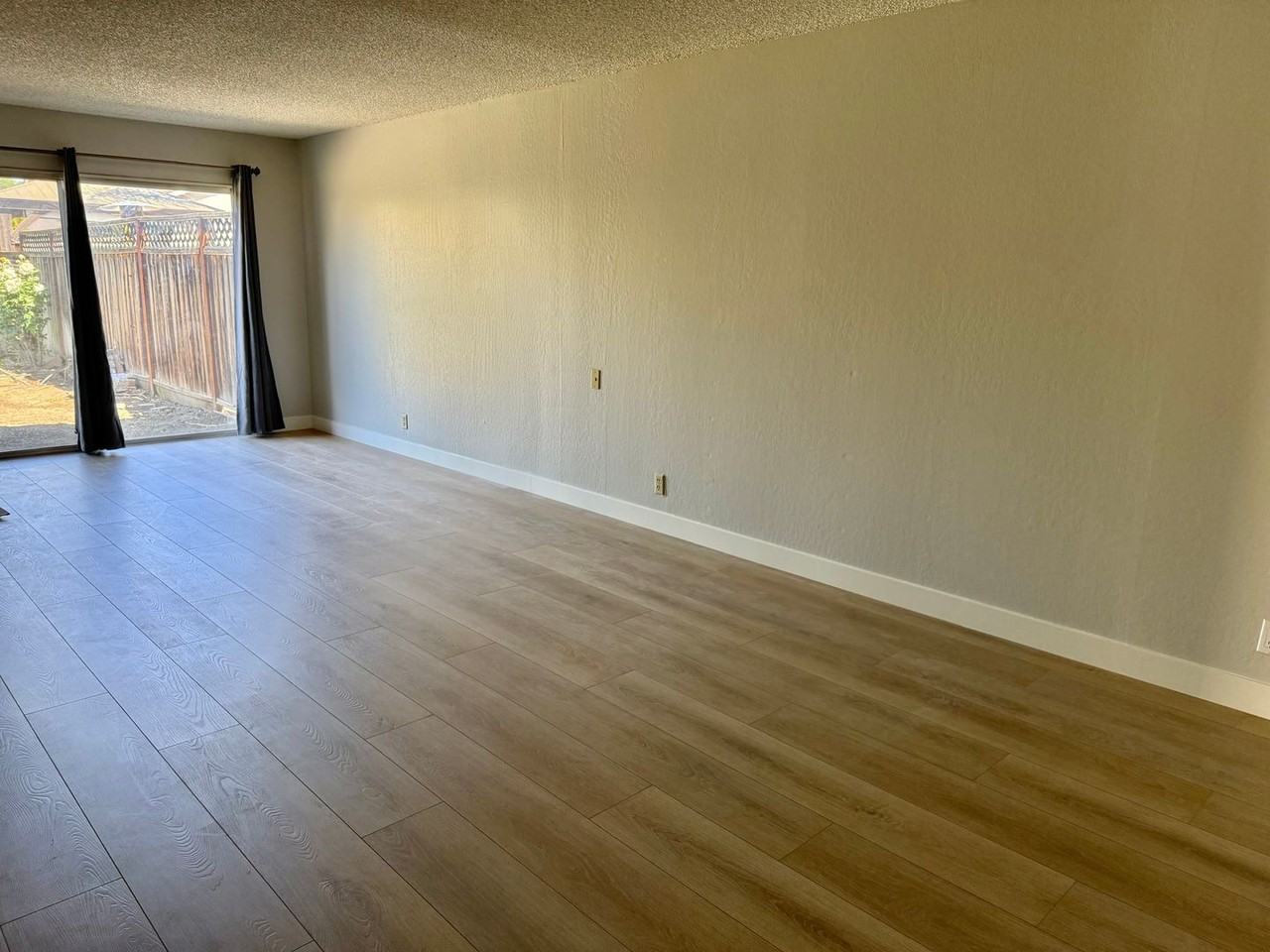 5393 Cedar Grove Cir - Photo 3 of 9