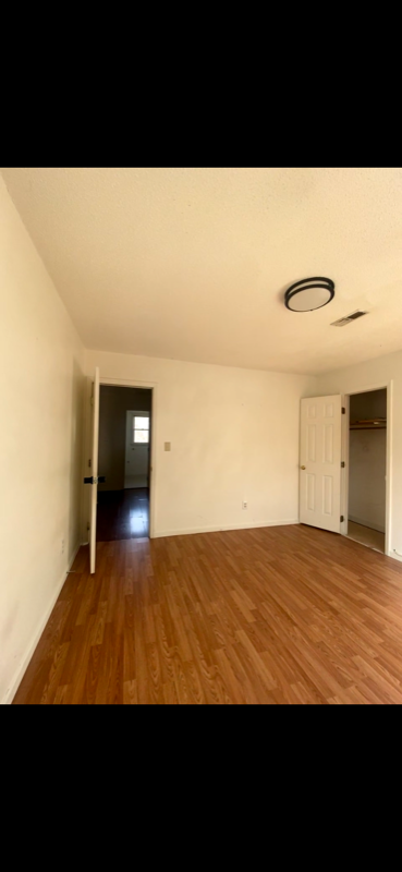 5509 Continental Way - Photo 3 of 3