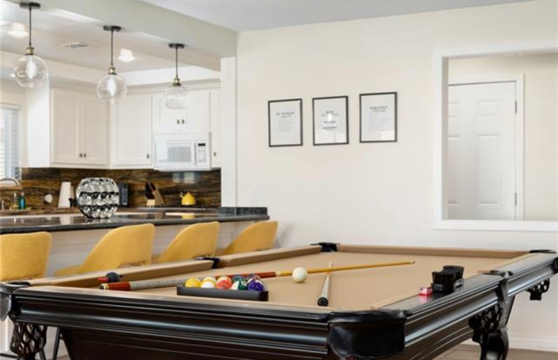 81860 Victoria St - Photo 3 of 16