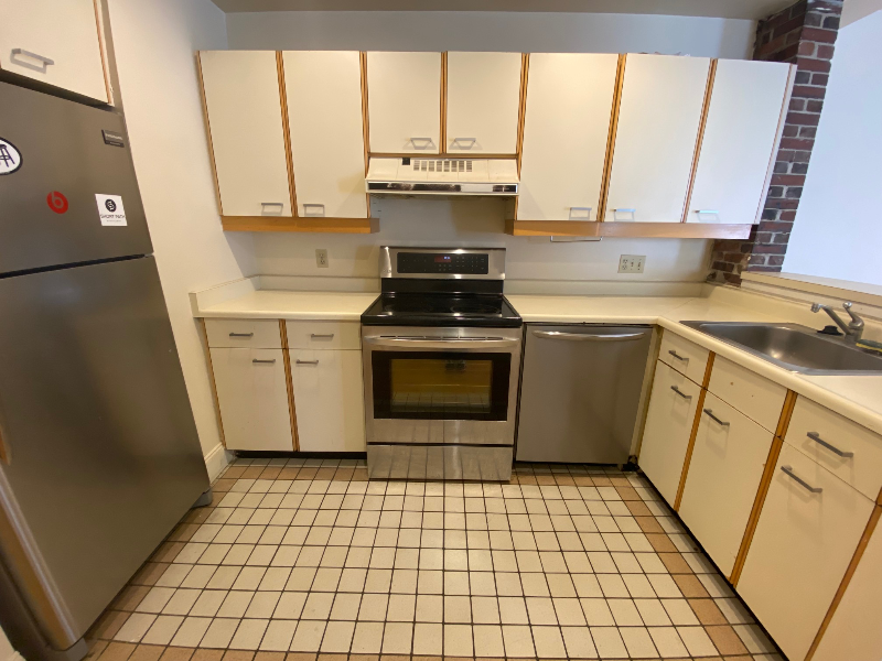 42 Worcester Sq #8 - Photo 2 of 16