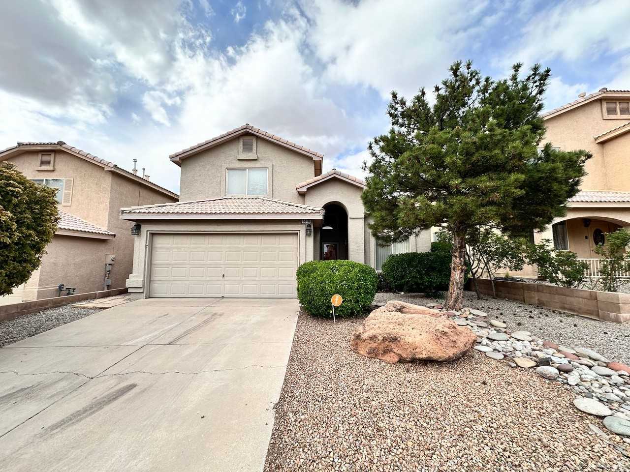 7419 Desert Eagle Rd Ne - Photo 2 of 35