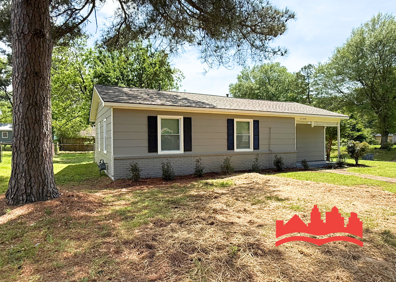 1383 Mary Jane Ave - Photo 3 of 14