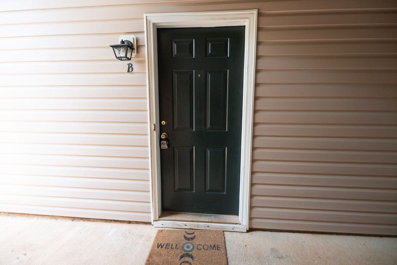 5639 Hornaday Rd - Photo 5 of 21