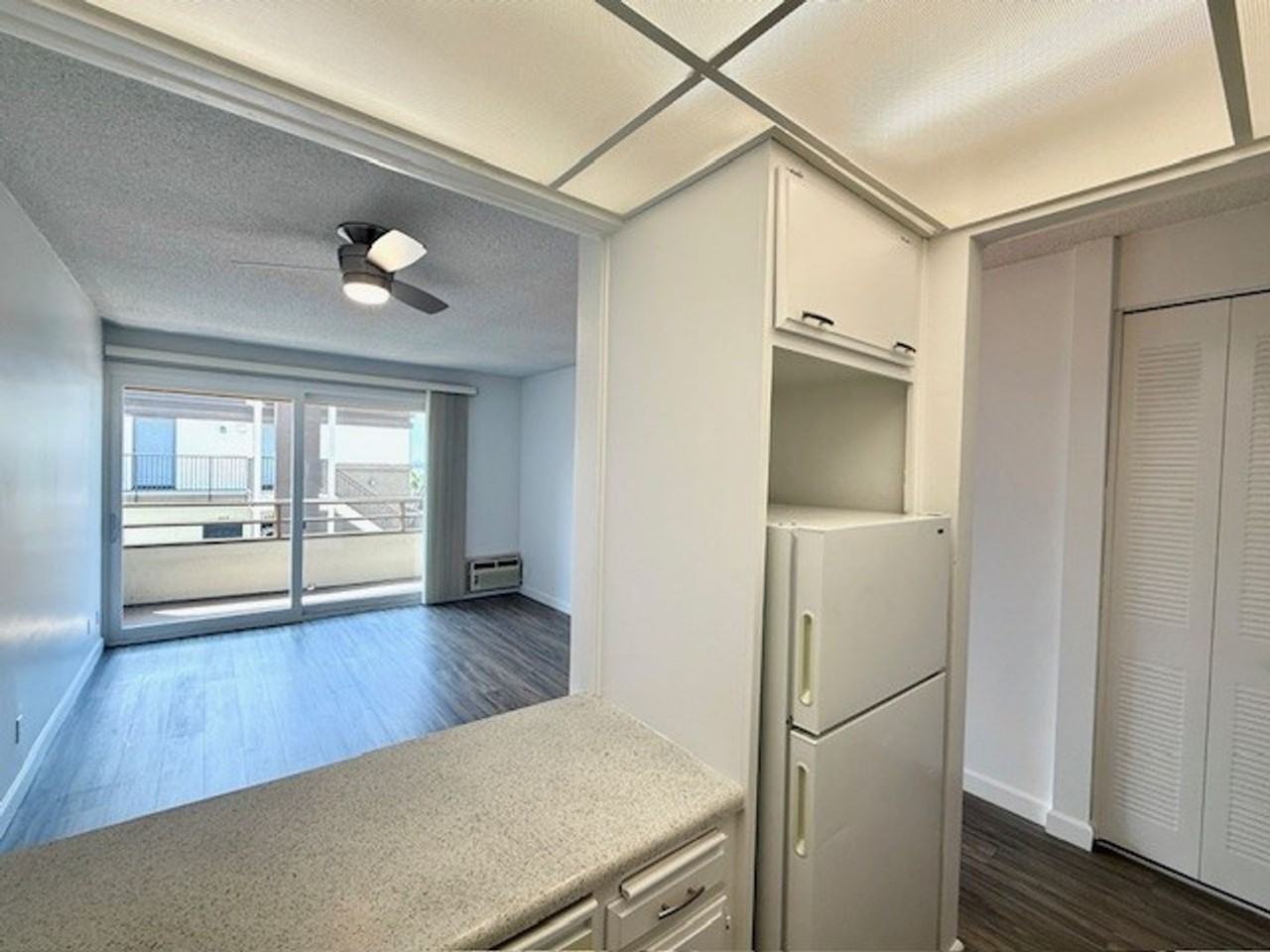 13801_FRONT STREET - Photo 2 of 34