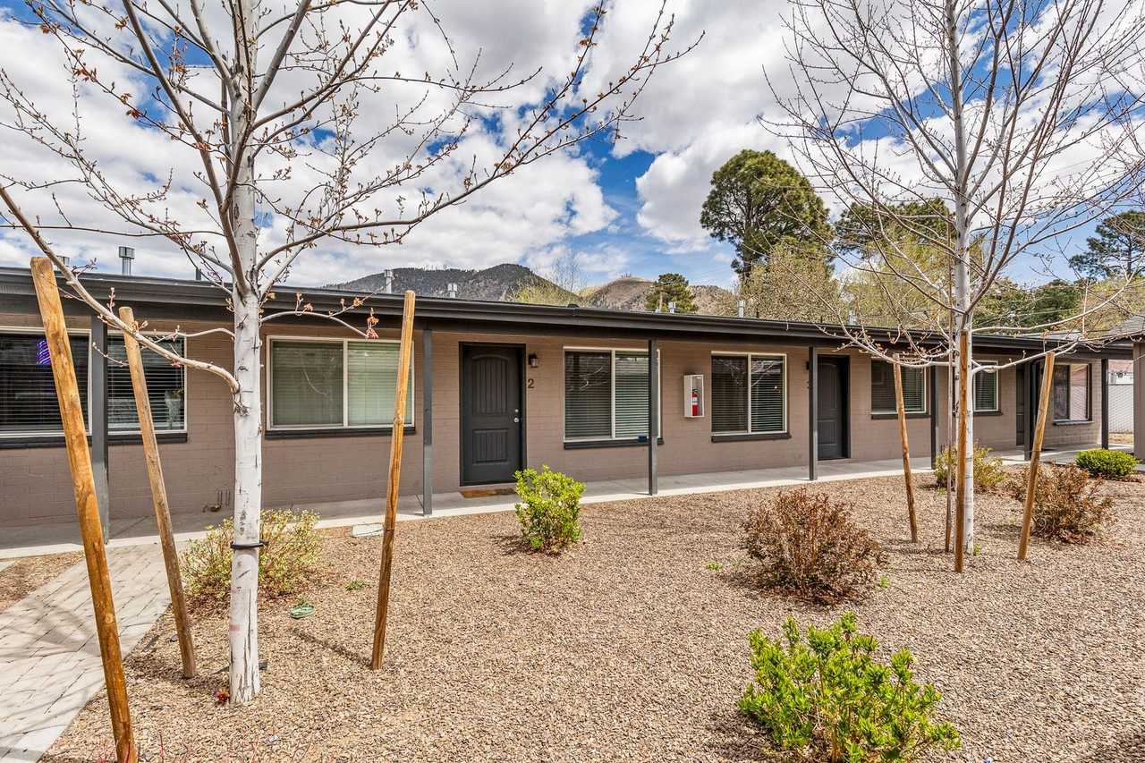 Beautiful Flagstaff Property. Newly Remodeled! - Photo 2 of 16