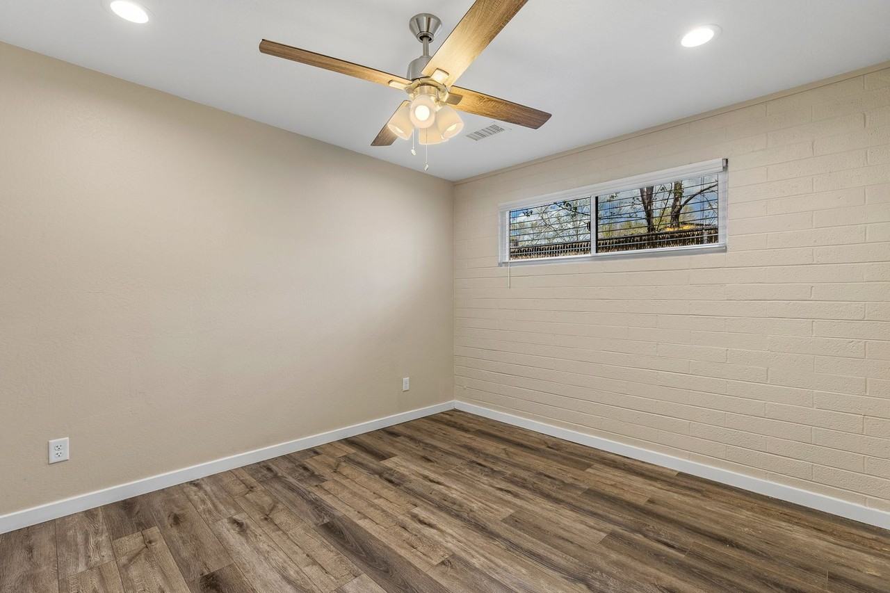 Beautiful Flagstaff Property. Newly Remodeled! - Photo 7 of 16