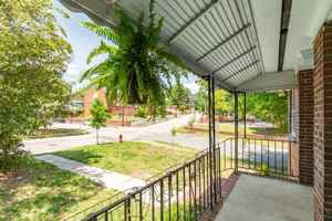 featured image of 1403 Lincoln St