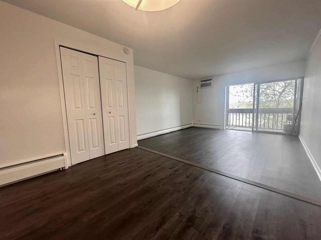 380 Ramsey St - Photo 5 of 23
