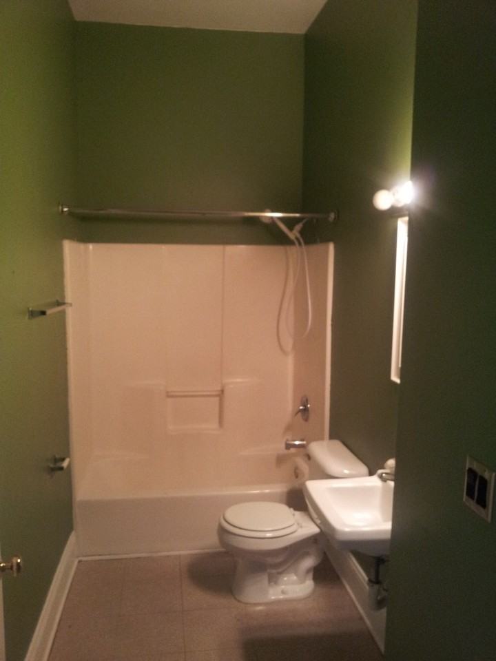 1025 5th - Photo 2 of 6