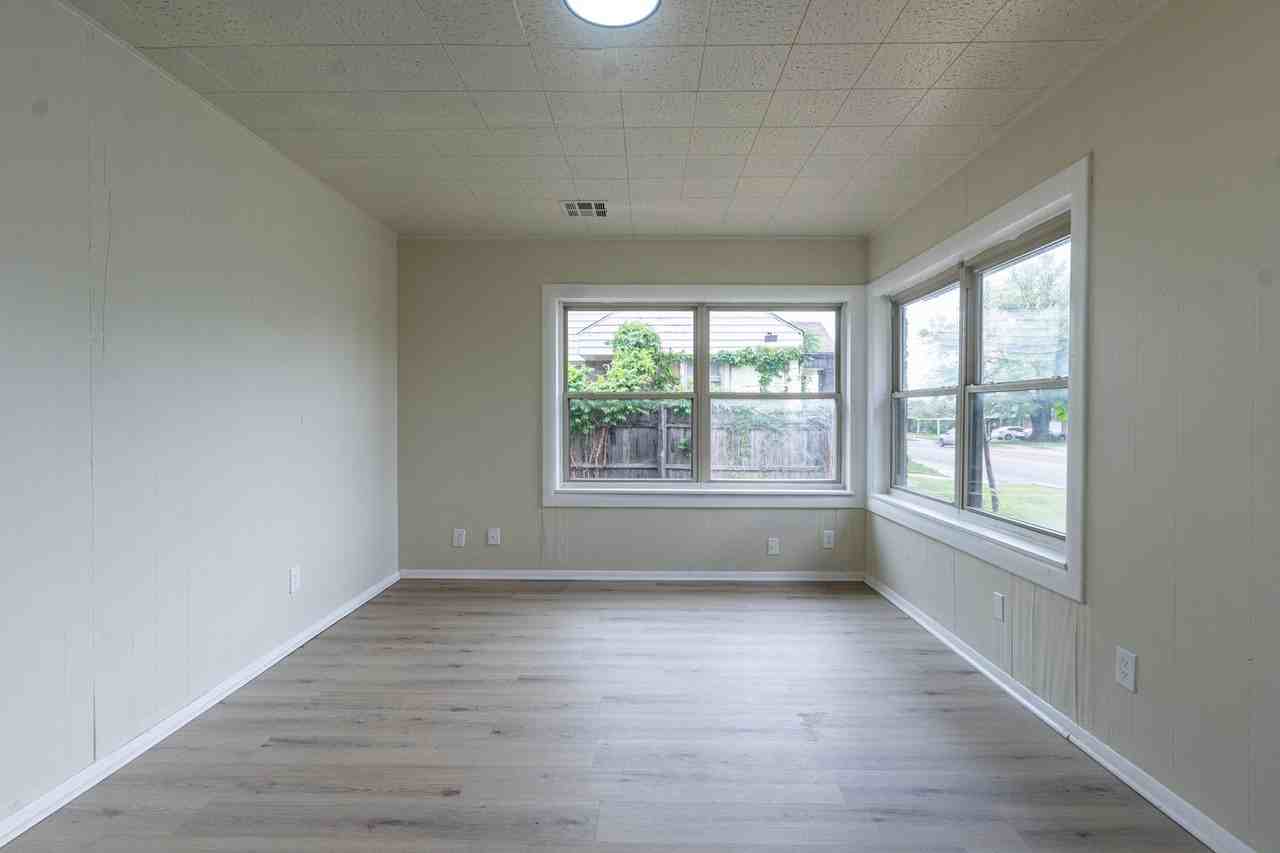 624 Sw 44th St - Photo 7 of 18