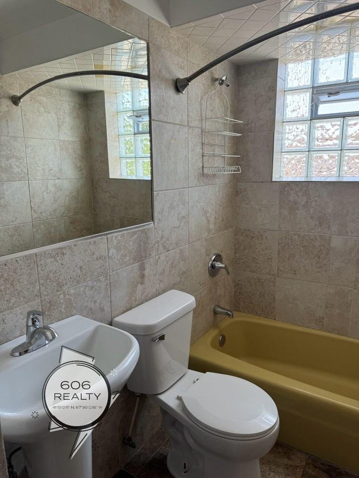 Dunning Area Apts! - Photo 4 of 8
