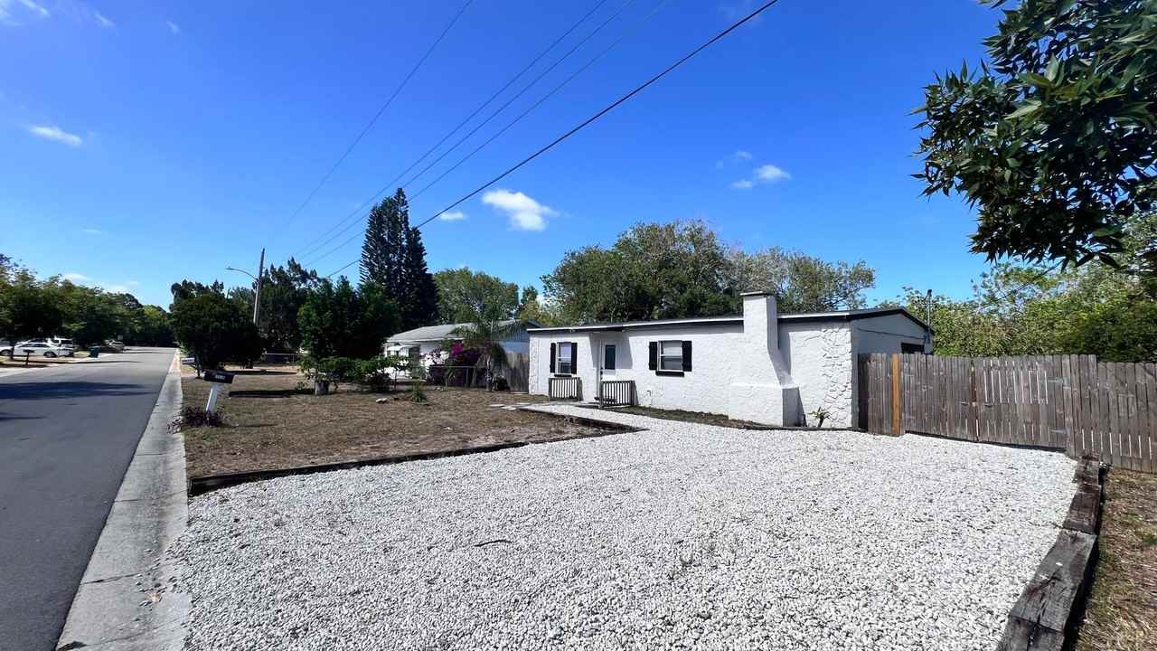 1316 Donna Ave - Photo 2 of 25