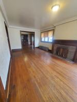 featured image of 2922 W Juneau Ave