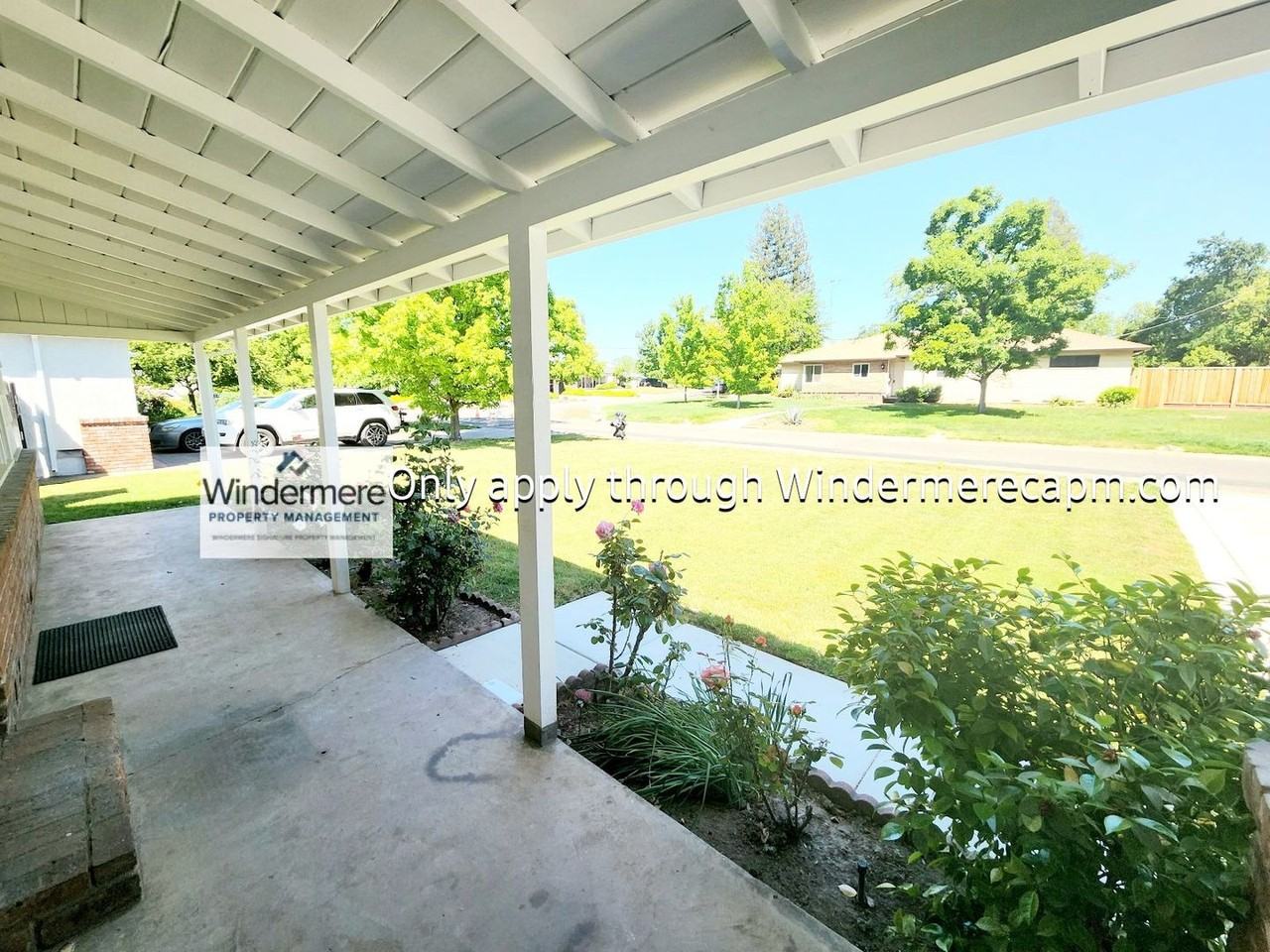 1337 Arroyo Grande Dr - Photo 3 of 31