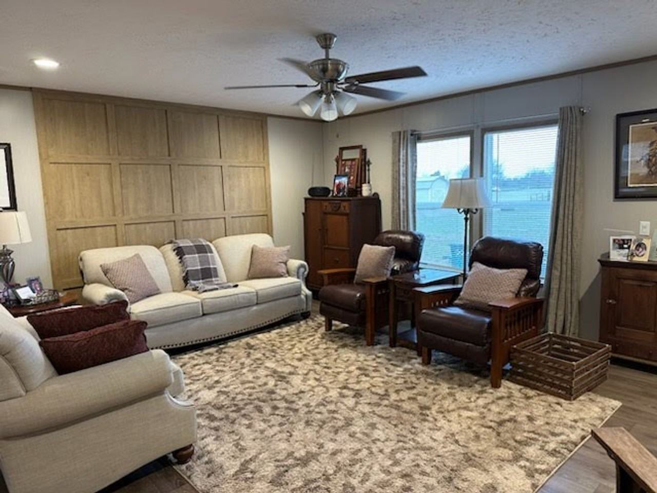 1397 Watts Rd - Photo 2 of 26