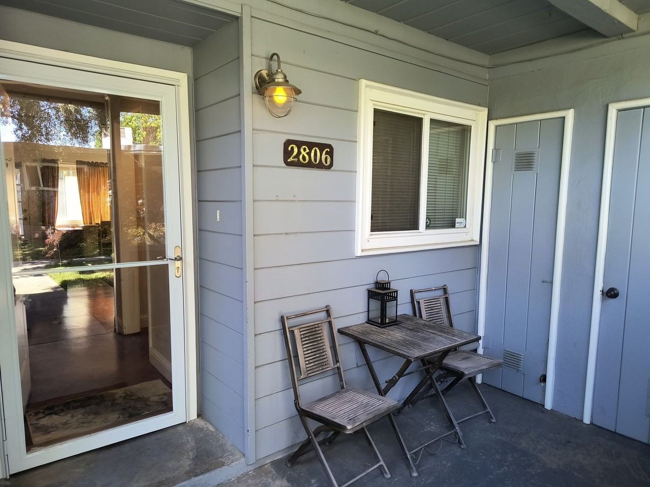 2806 Santa Paula Ct - Photo 2 of 18