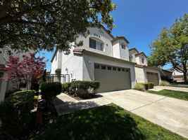 featured image of 1105 Vista Pointe Cir