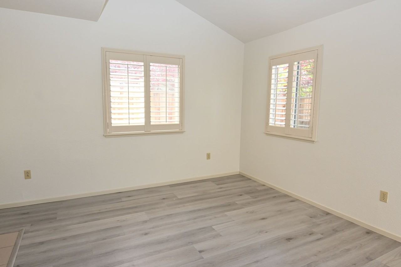 1105 Vista Pointe Cir - Photo 7 of 29
