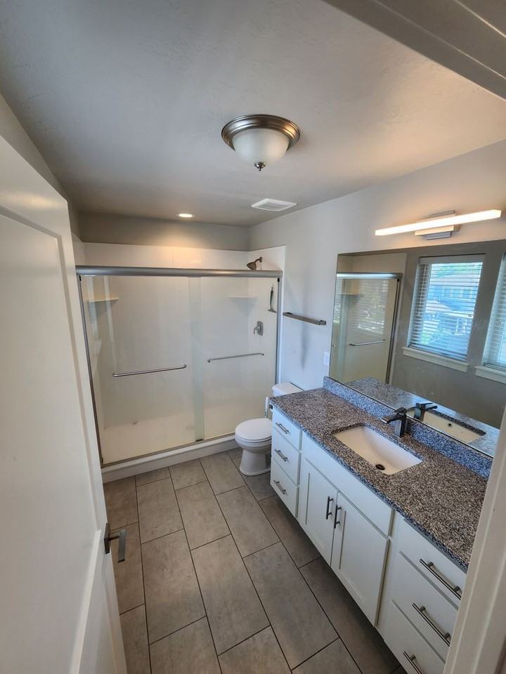 2149 Porter Avenue - Photo 4 of 15