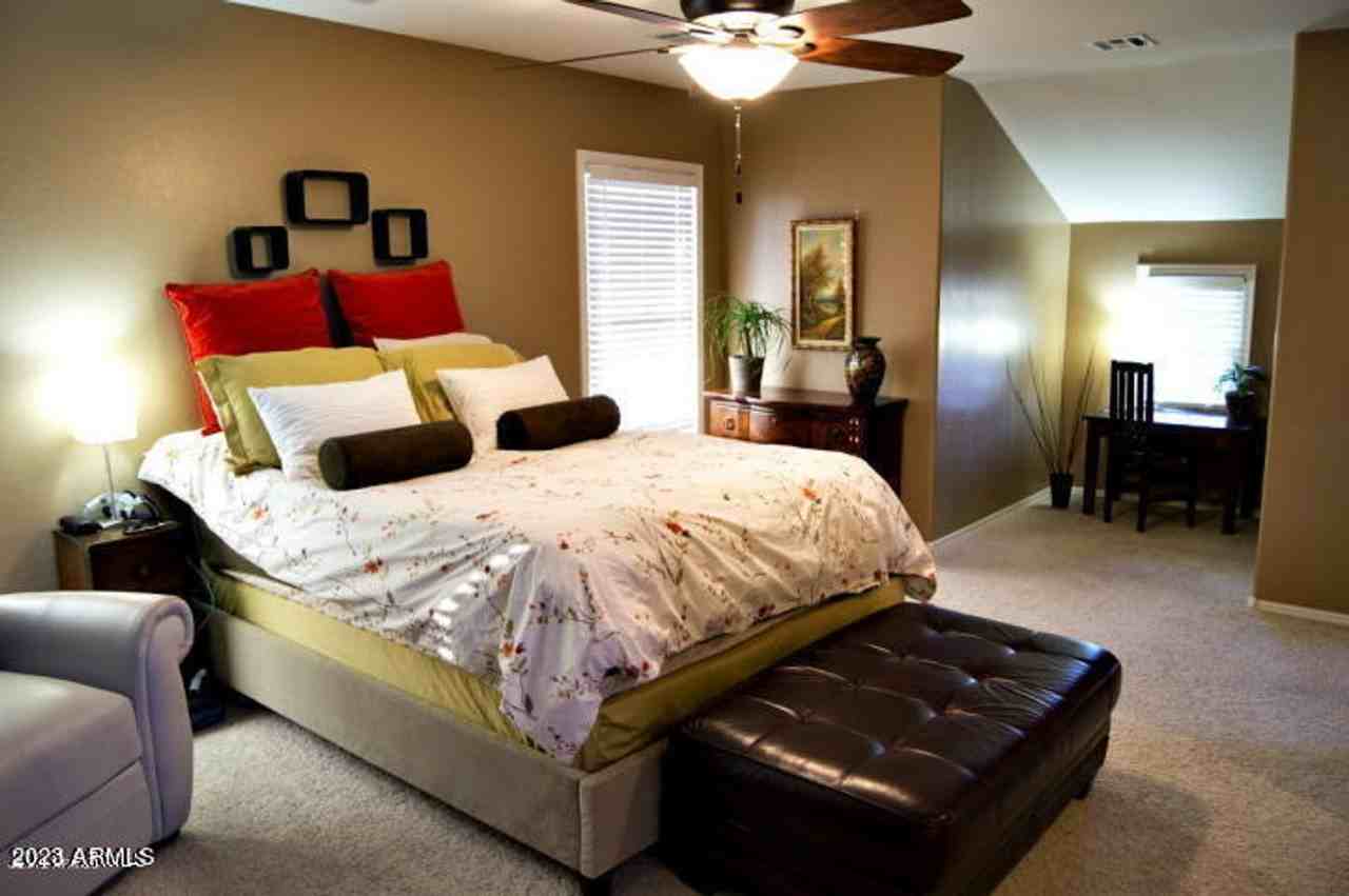 5713 S 21st Pl - Photo 7 of 14