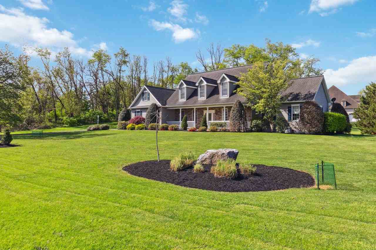 21 Makenzee Dr - Photo 3 of 30