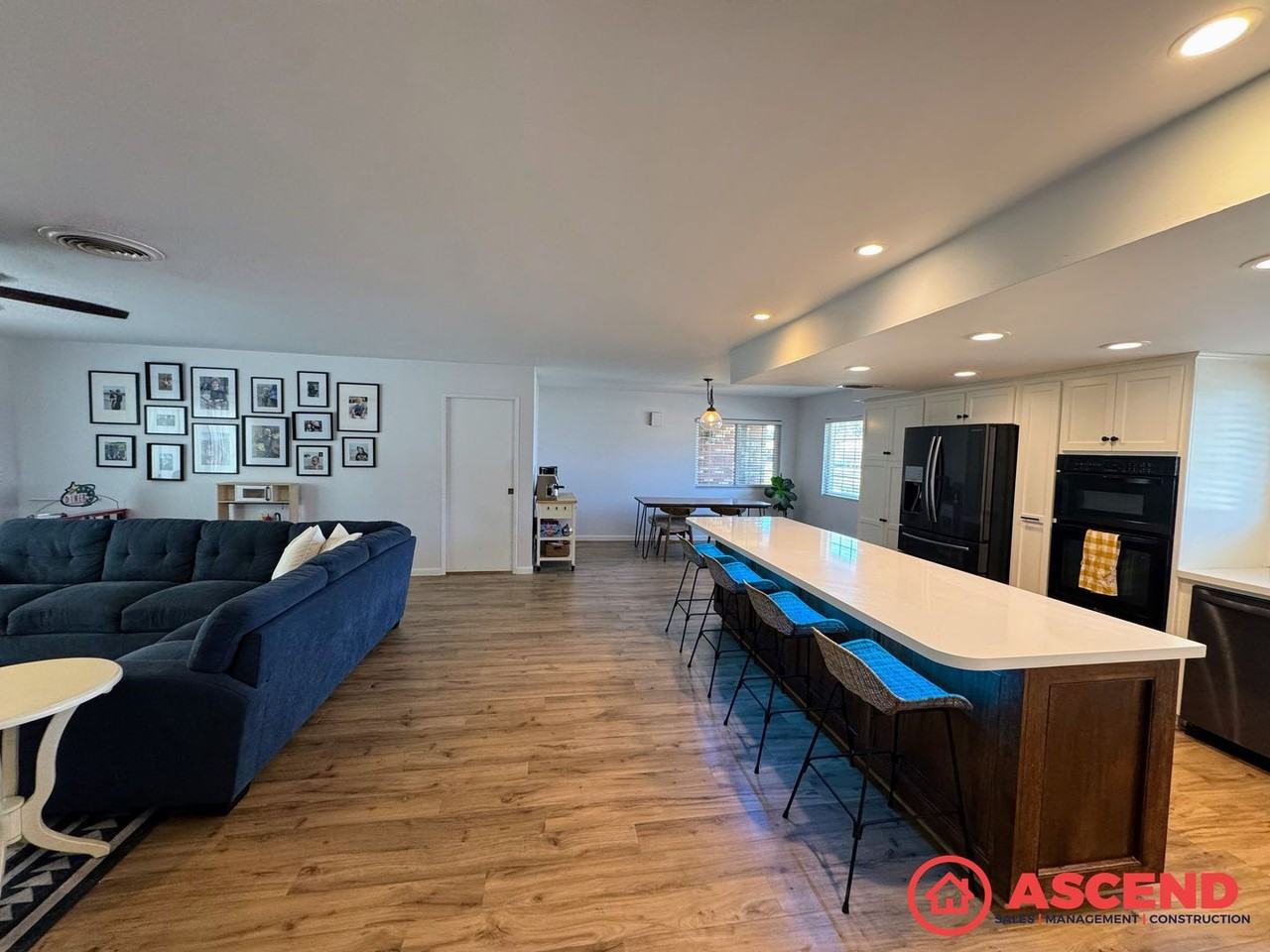 7601 Hooper Ave - Photo 2 of 20