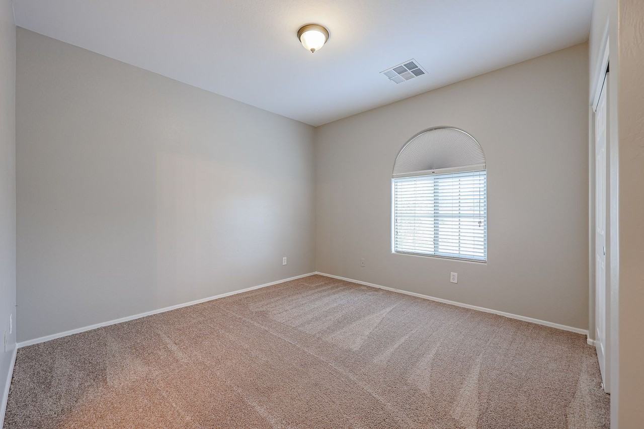 5455 W Molly Ln - Photo 3 of 48