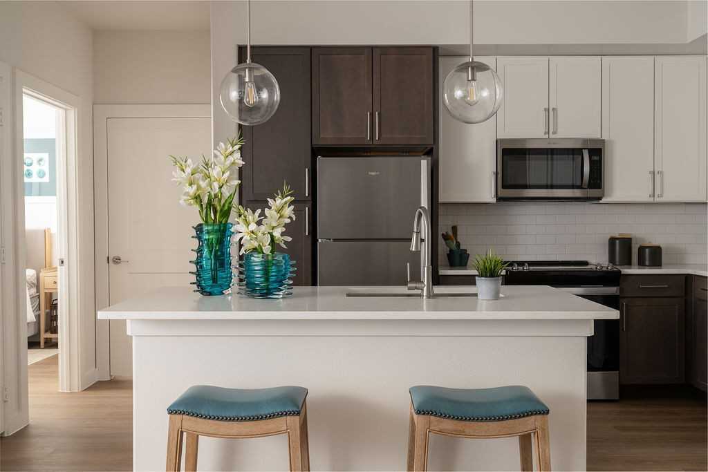 The Townsend - Photo 3 of 31