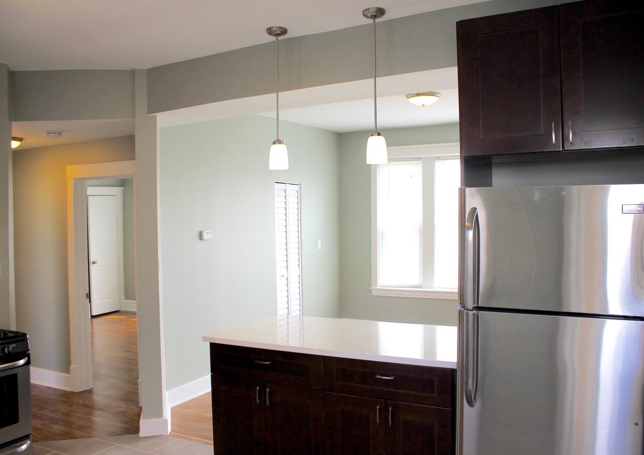 1904 N. Lawndale - Photo 3 of 24