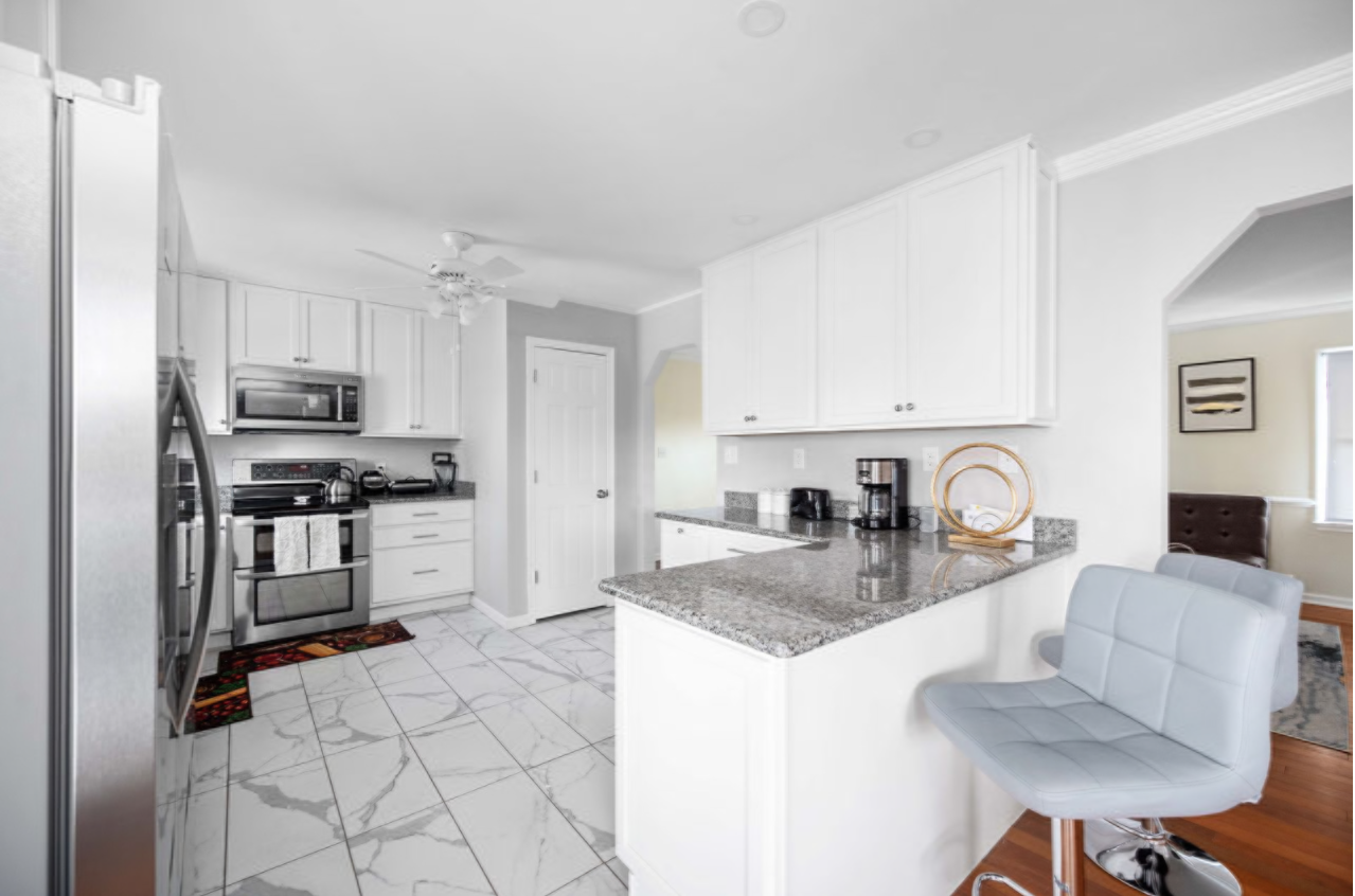 11 Endicott Lane - Photo 6 of 15