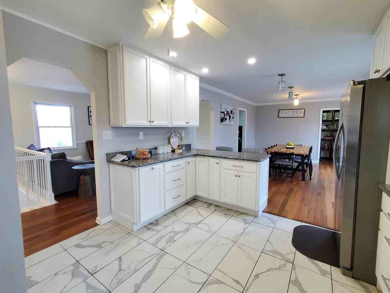 11 Endicott Lane - Photo 7 of 15