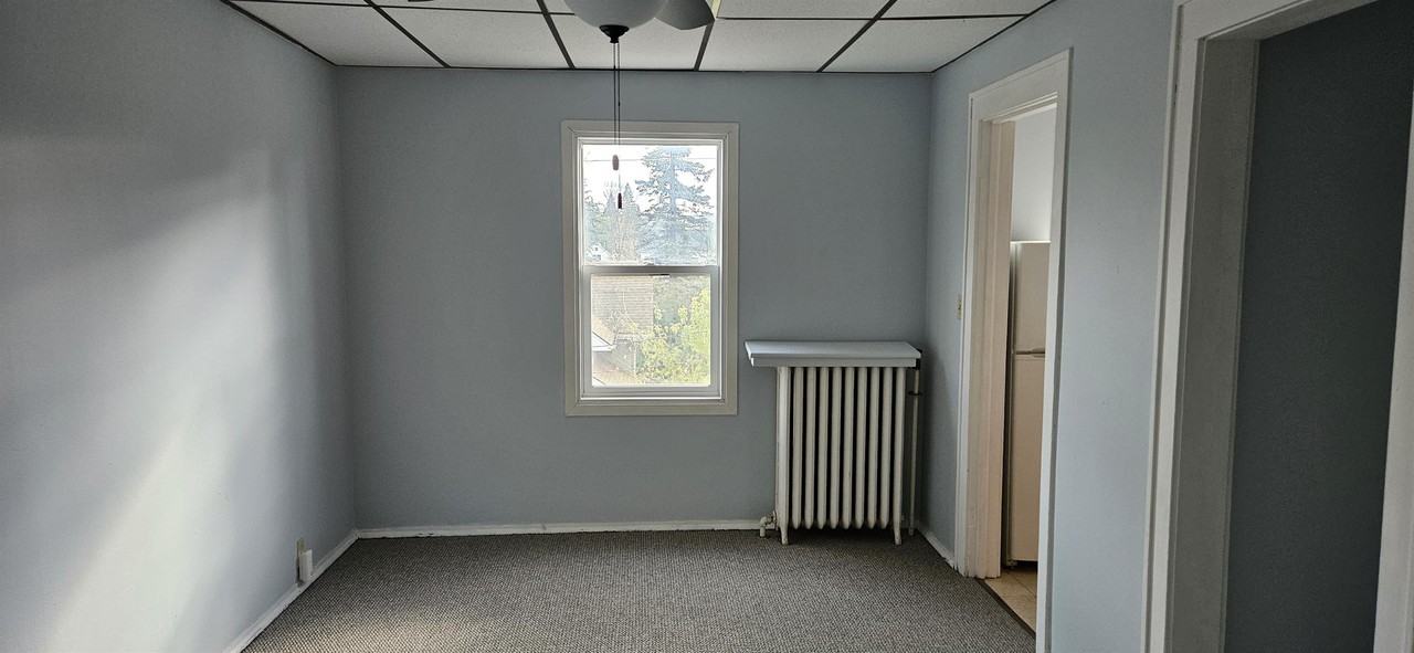 Blue Autumn Apartments - Photo 3 of 11