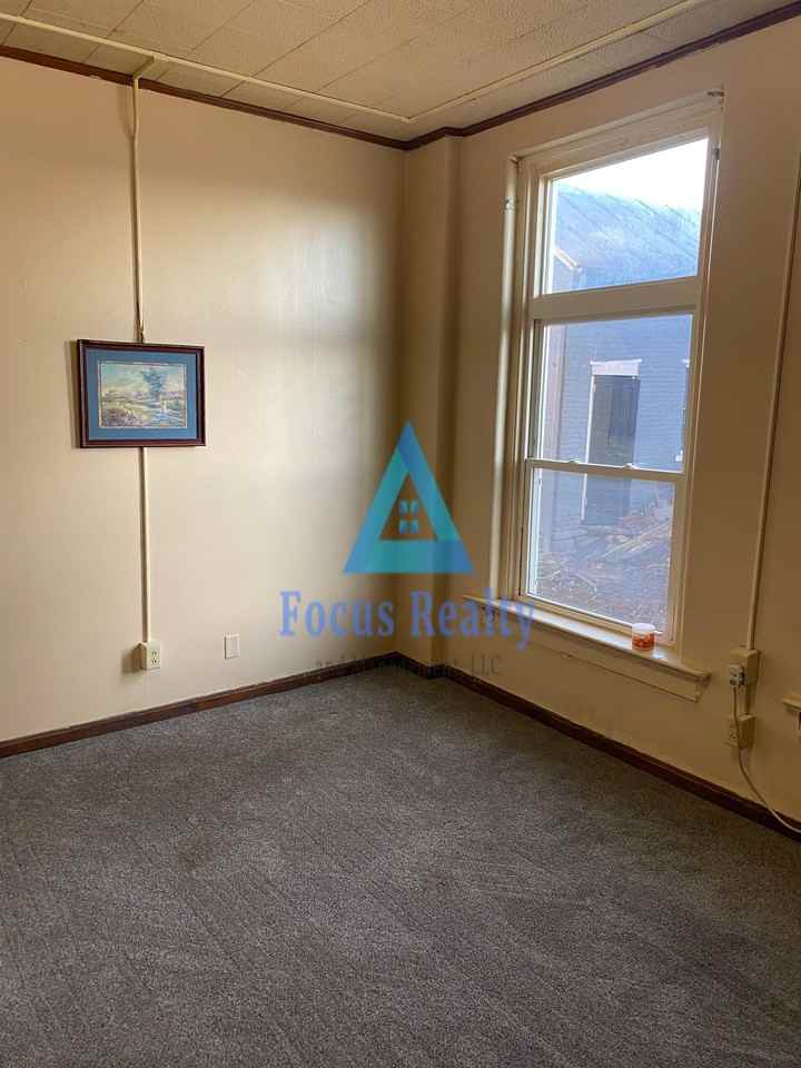 15 East Vine Street - Photo 6 of 9