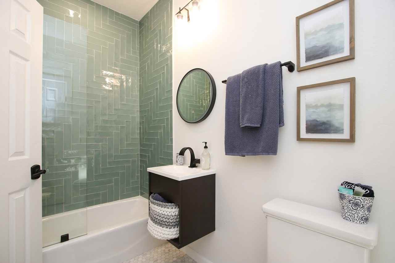 1818 Haver Street - Photo 6 of 23